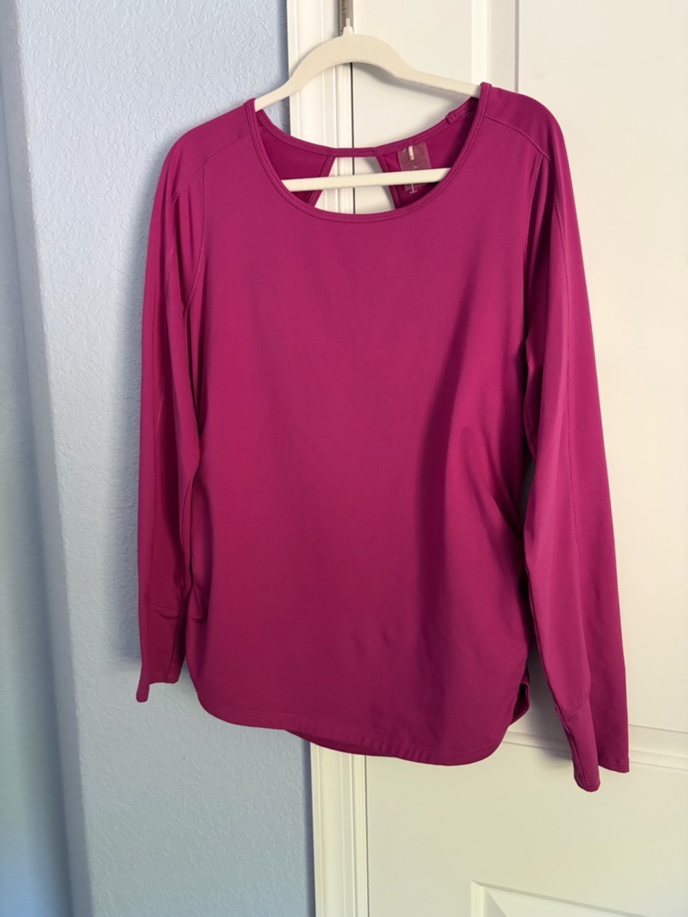 CALIA by Carrie Underwood Long Sleeve Scoop Neck Top in Fuchsia